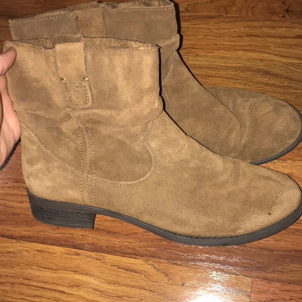 Tan Booties American Eagle Size 10